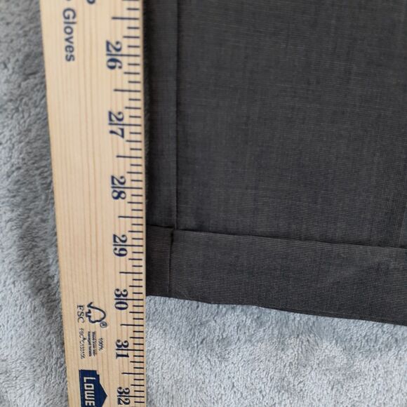 Roundtree & Yorke Travel Smart Mens Sz 34 x 30 Brown Pleated Cuffed Dress Pants - Picture 5 of 10